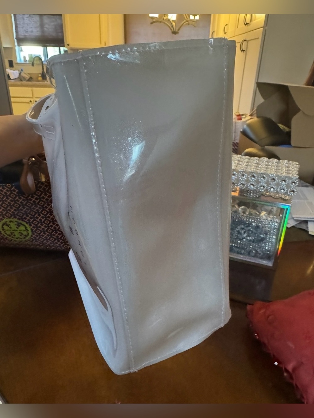 Ted Baker white Patent Tote Bag, Double Handles, Black clutch - Picture 4 of 10